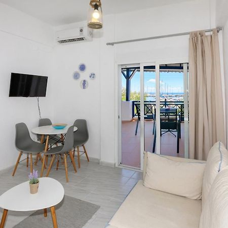 Appartamento Nikiti Seafront Blue Esterno foto