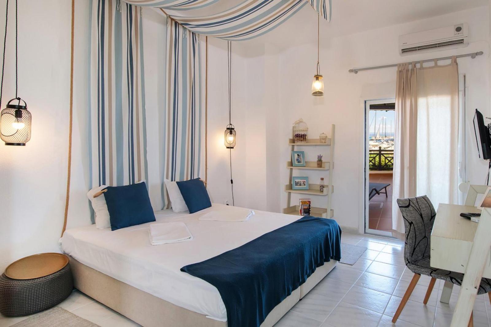 Appartamento Nikiti Seafront Blue Esterno foto